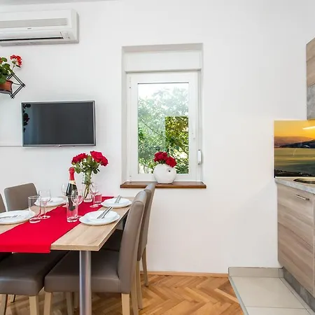 Apartments Lucija Baska  Exterior photo
