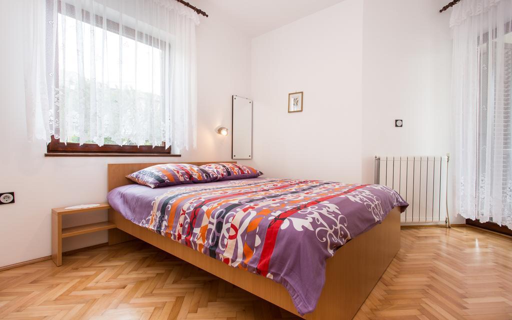 Lucija Apartment Baska (Krk)